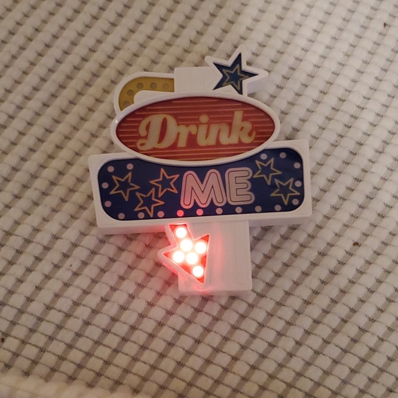 Can't go to Vegas? Bring Vegas to you!!! - Picture 9 of 9